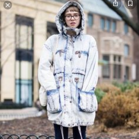 Vintage Oversized Acid Washed Denim Jean Jacket - Picture 16 of 16